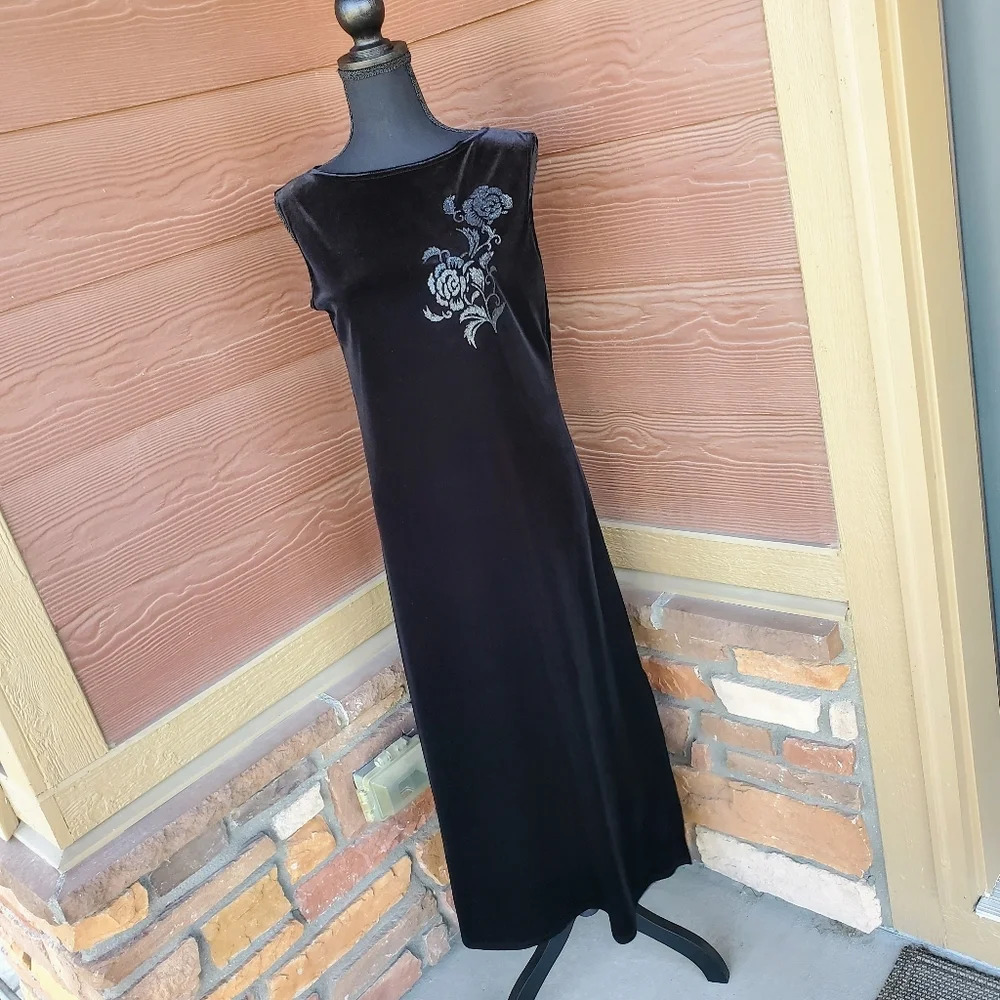 90's Slinky Kathie Lee Collection Velvet Dress w/ Rose Embellishment Size Medium - Picture 8 of 13